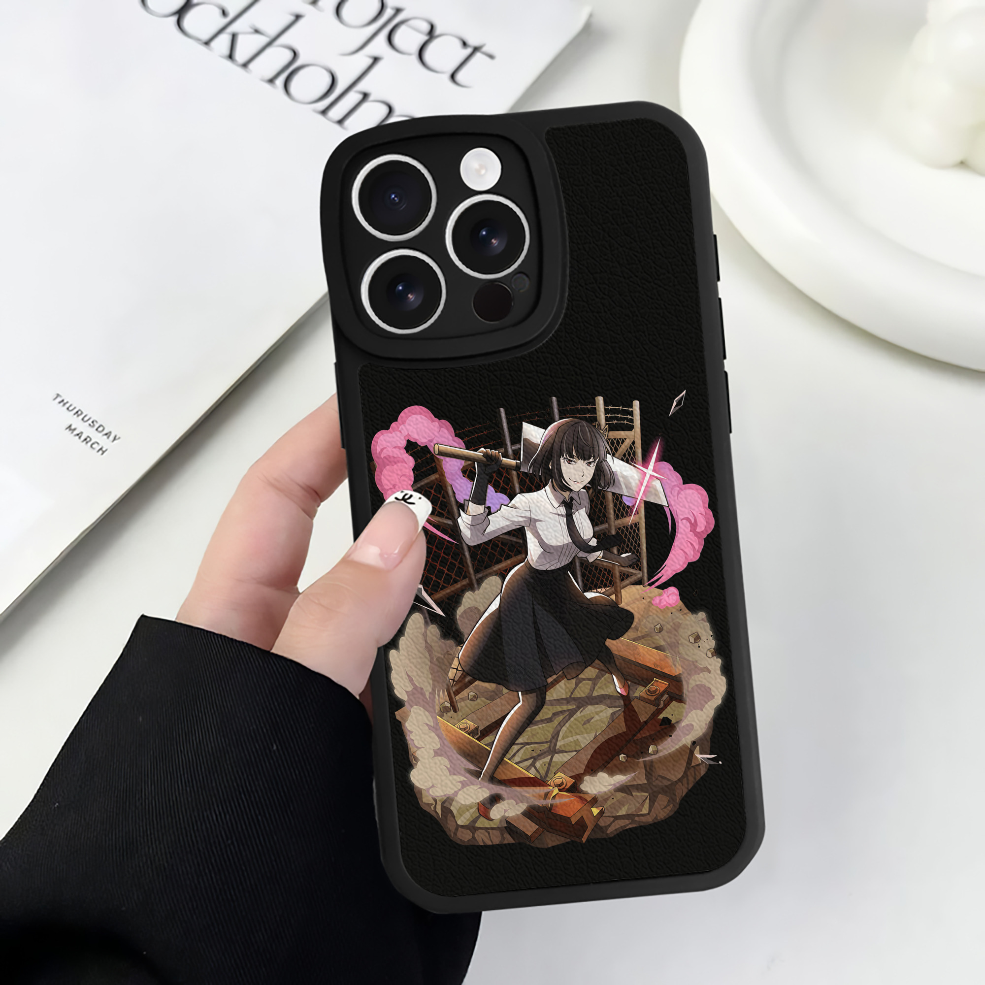 （画像用） 文豪ストレイドッグス Bungo Stray Dogs 【iPhone 16シリーズ対応】シリコンスマホケース（レザー調） 材質：シリコン